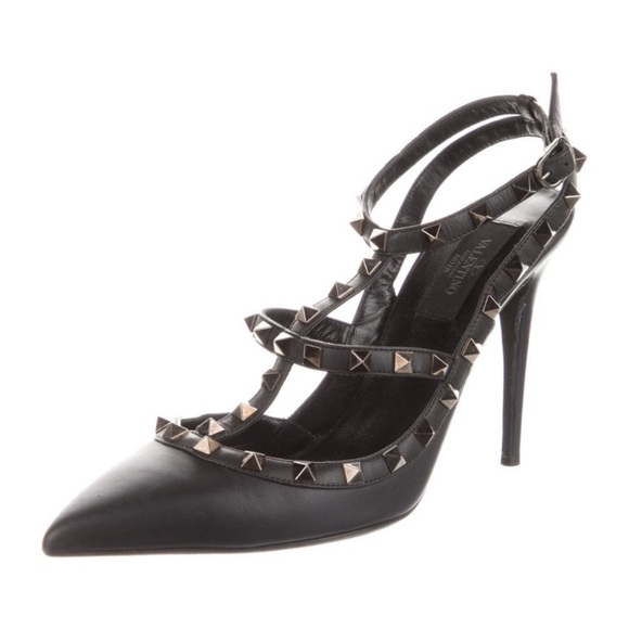 Valentino Garavani Shoes - Valentino Garavani Rockstud t-strap